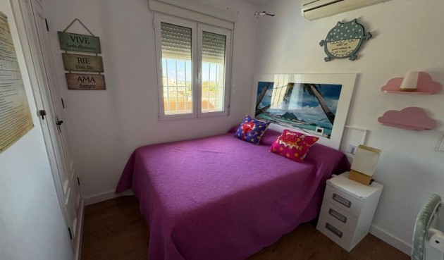 Brukt - Villa -
Orihuela Costa - Costa Blanca