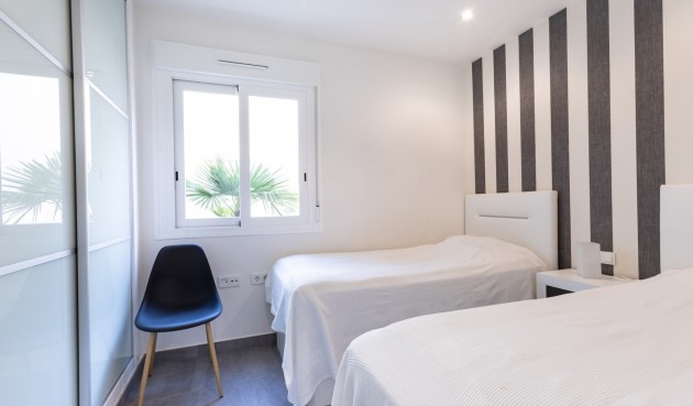 Brukt - Bungalow -
Torrevieja - Costa Blanca