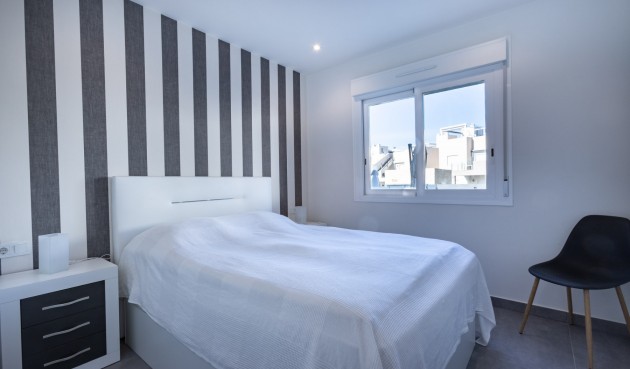 Brukt - Bungalow -
Torrevieja - Costa Blanca