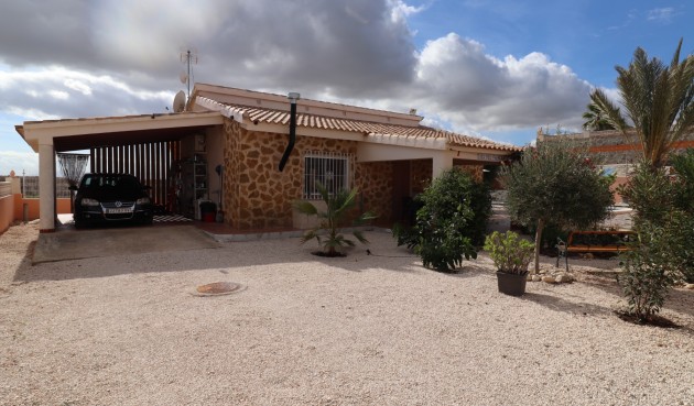 Resale - Villa -
Fortuna - Inland