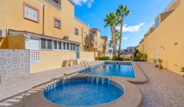 Resale - Apartment -
San Miguel de Salinas - Inland