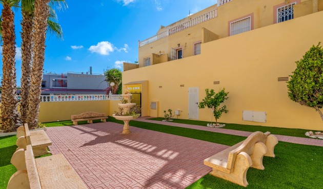Resale - Apartment -
San Miguel de Salinas - Inland