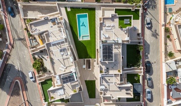 Brukt - Apartment -
Orihuela Costa - Costa Blanca