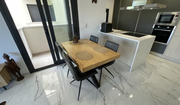 Brukt - Apartment -
Los Altos - Costa Blanca