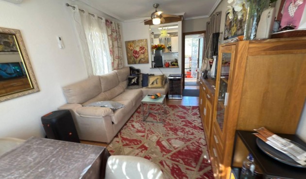 Återförsäljning - Town House -
Orihuela Costa - Los Almendros-la Florida