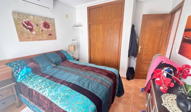 Återförsäljning - Town House -
Orihuela Costa - Los Almendros-la Florida