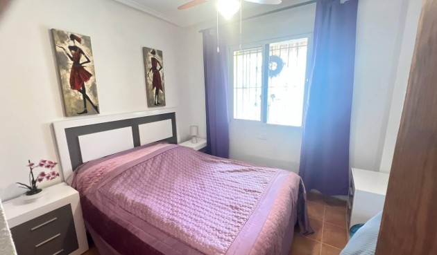 Återförsäljning - Town House -
Orihuela Costa - Los Almendros-la Florida