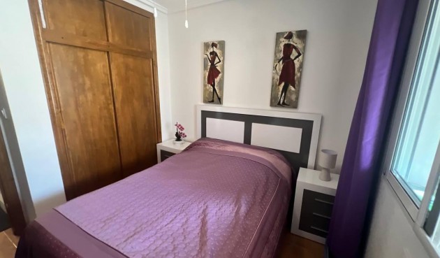 Återförsäljning - Town House -
Orihuela Costa - Los Almendros-la Florida