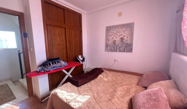 Återförsäljning - Town House -
Orihuela Costa - Los Almendros-la Florida