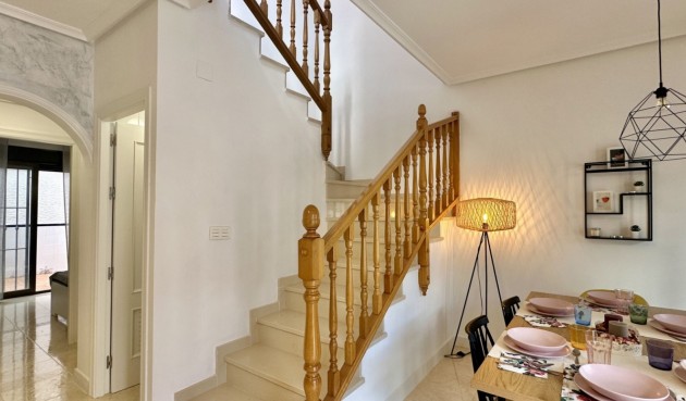 Resale - Town House -
San Miguel de Salinas - Inland