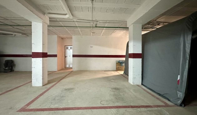 Resale - Town House -
San Miguel de Salinas - Inland