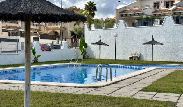 Resale - Town House -
San Miguel de Salinas - Inland