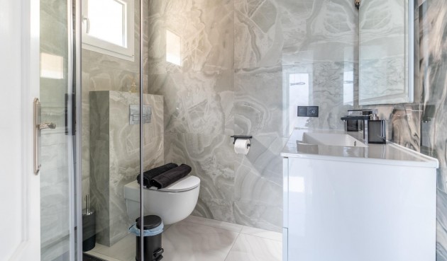 Resale - Town House -
Torrevieja - Punta Prima