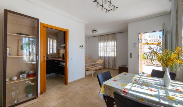 Resale - Villa -
Torrevieja - La Mata