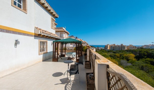 Resale - Villa -
Torrevieja - La Mata