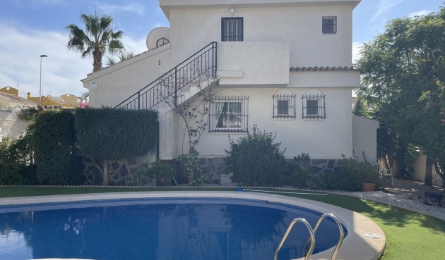 Resale - Villa -
Camposol - Inland