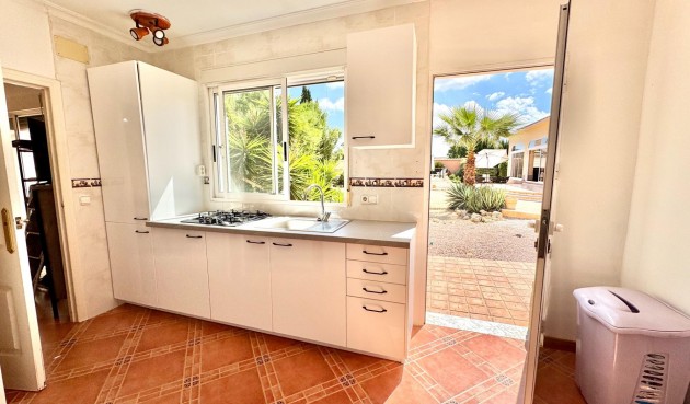 Resale - Villa -
Dolores - Cmno. Escorredor