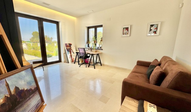 Brukt - Villa -
Dolores - Comunidad Valenciana