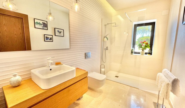 Brukt - Villa -
Dolores - Comunidad Valenciana