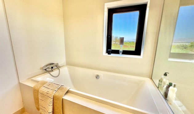 Brukt - Villa -
Dolores - Comunidad Valenciana