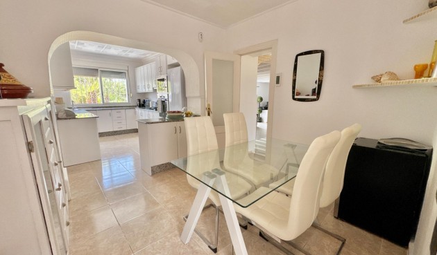 Resale - Villa -
Dolores - Comunidad Valenciana