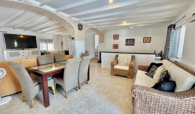 Resale - Villa -
Dolores - Comunidad Valenciana