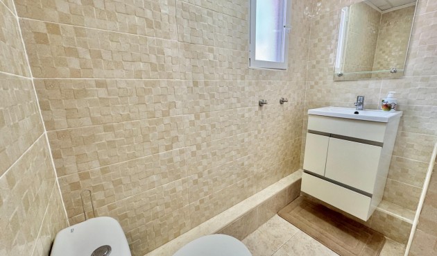 Resale - Villa -
Dolores - Comunidad Valenciana