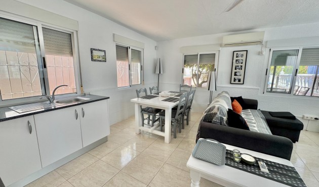 Resale - Villa -
Dolores - Comunidad Valenciana