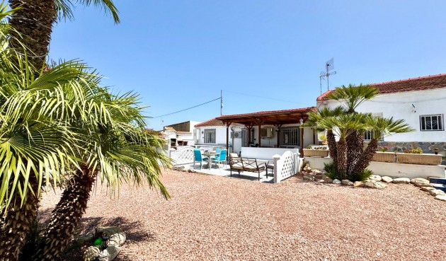 Resale - Villa -
Dolores - Comunidad Valenciana