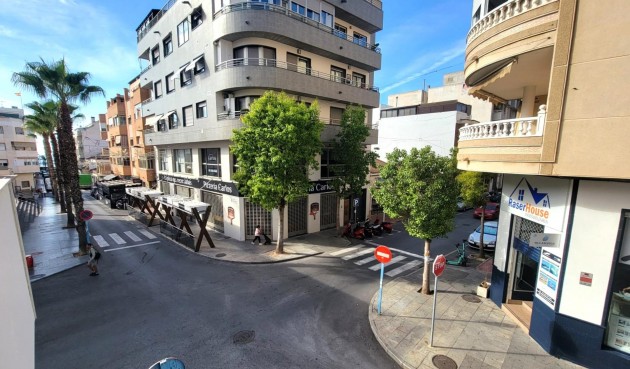 Resale - Apartment -
Torrevieja - Playa del Cura