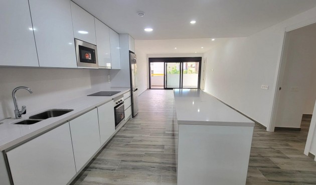 Resale - Apartment -
Torrevieja - Playa del Cura