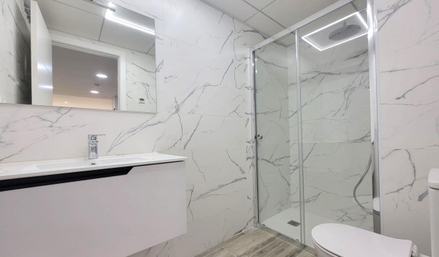 Resale - Apartment -
Torrevieja - Playa del Cura