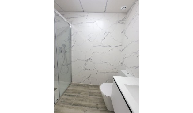 Resale - Apartment -
Torrevieja - Playa del Cura