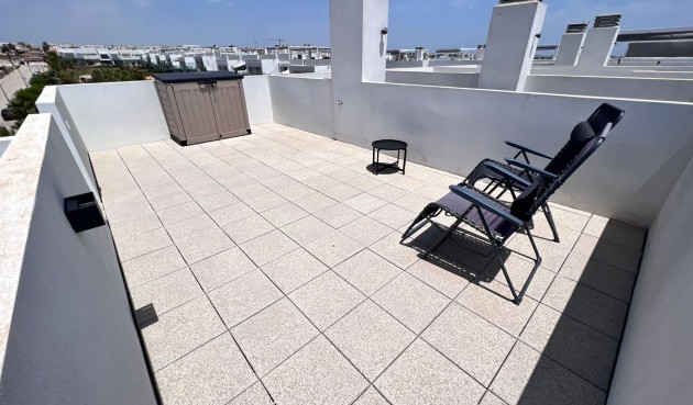 Återförsäljning - Apartment -
Vistabella Golf Entre Naranjos - Inland