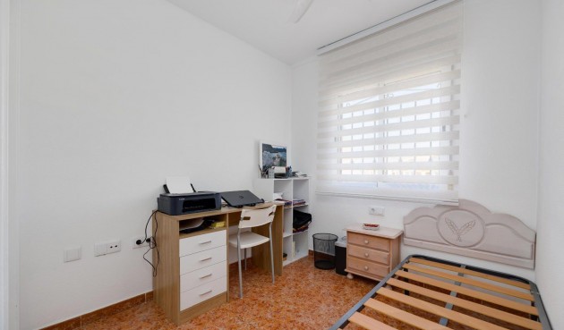 Resale - Bungalow -
Orihuela Costa - Los Altos