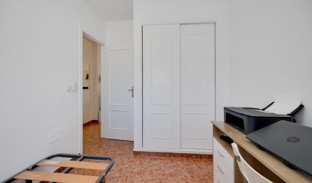 Resale - Bungalow -
Orihuela Costa - Los Altos