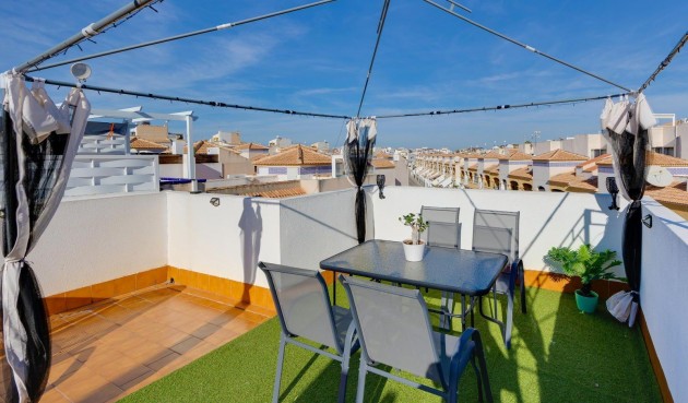 Resale - Bungalow -
Orihuela Costa - Los Altos