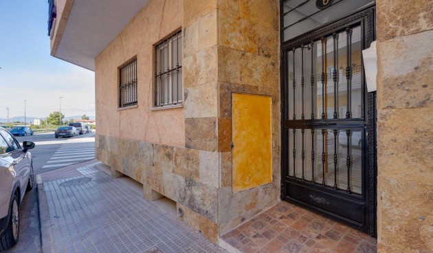 Resale - Penthouse -
Almoradí - Parque De La U