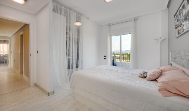 Resale - Penthouse -
Almoradí - Parque De La U