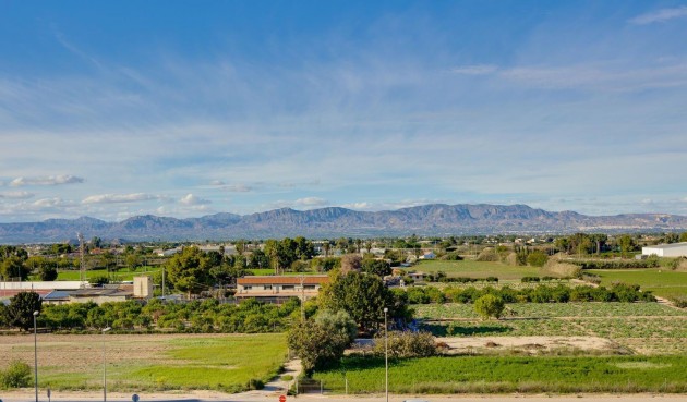 Resale - Penthouse -
Almoradí - Parque De La U