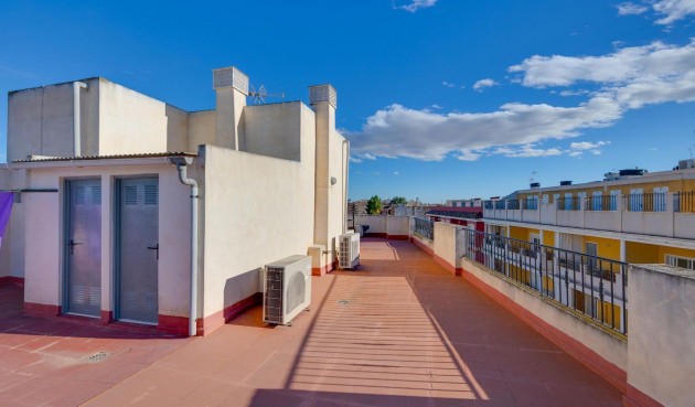 Resale - Penthouse -
Almoradí - Parque De La U