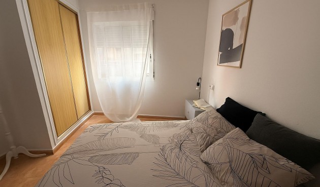 Återförsäljning - Apartment -
Torrevieja - Playa del Cura