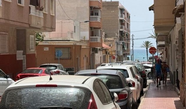 Återförsäljning - Apartment -
Torrevieja - Playa del Cura