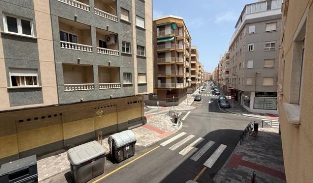 Återförsäljning - Apartment -
Torrevieja - Playa del Cura