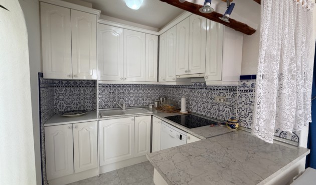 Resale - Duplex -
San Miguel de Salinas - Inland