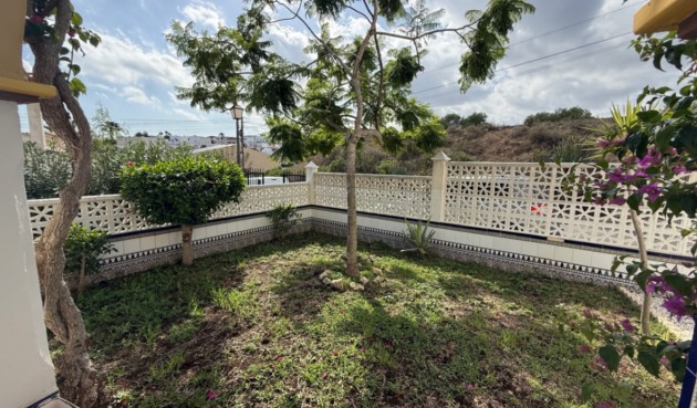 Resale - Duplex -
San Miguel de Salinas - Inland