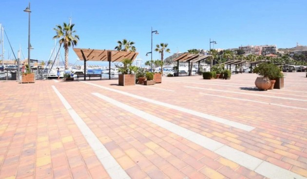 Resale - Apartment -
Puerto de Mazarron - Centro