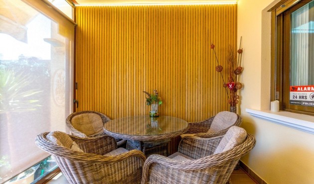 Återförsäljning - Town House -
Torrevieja - aguas nuevas