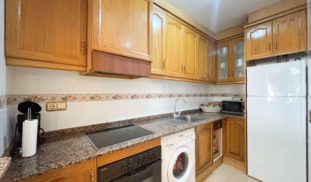 Återförsäljning - Apartment -
Torrevieja - Centro
