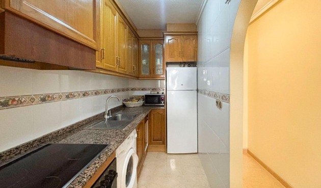 Återförsäljning - Apartment -
Torrevieja - Centro